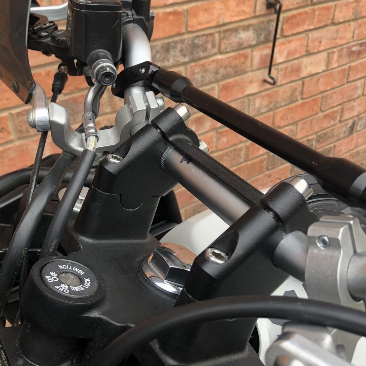 royal enfield himalayan handlebar online